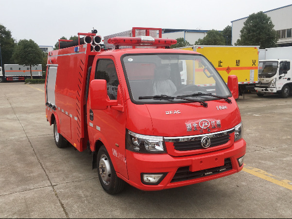 東風(fēng)途逸消防車（藍(lán)牌）